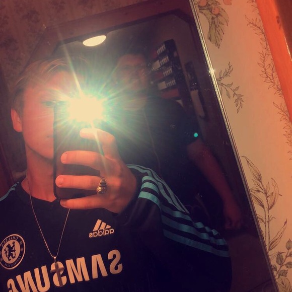 Meet your Posher, Darrell - Picture 1 of 1